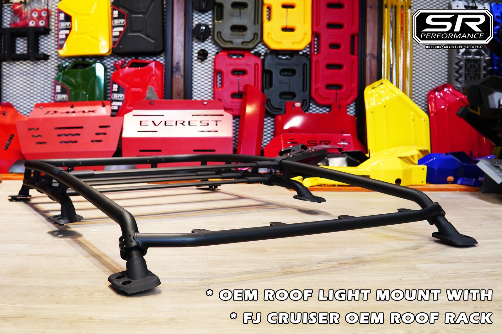 FJ CRUISER OEM RACK LIGHT MOUNT